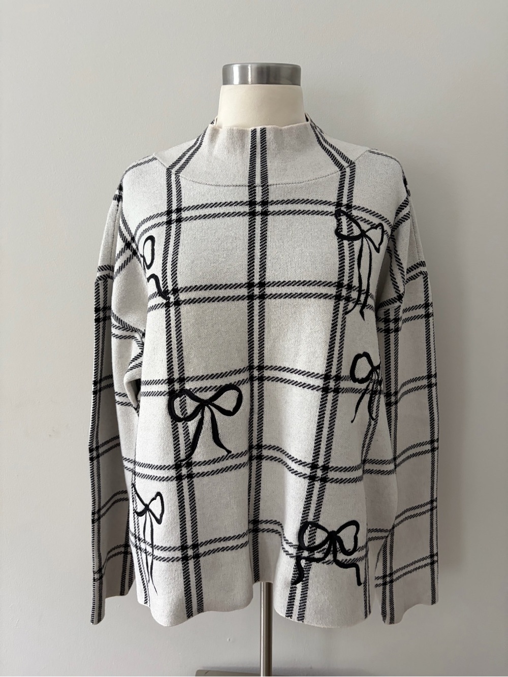Maeve Carys Cream & Black Plaid Mock Turtleneck Sweater Bow Motifs L Coquette